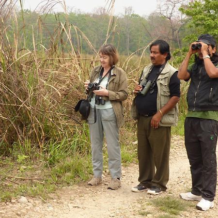 Chitwan Gaida Lodge - Animal Lovers & Birdwatchers Paradise Sauraha Dış mekan fotoğraf